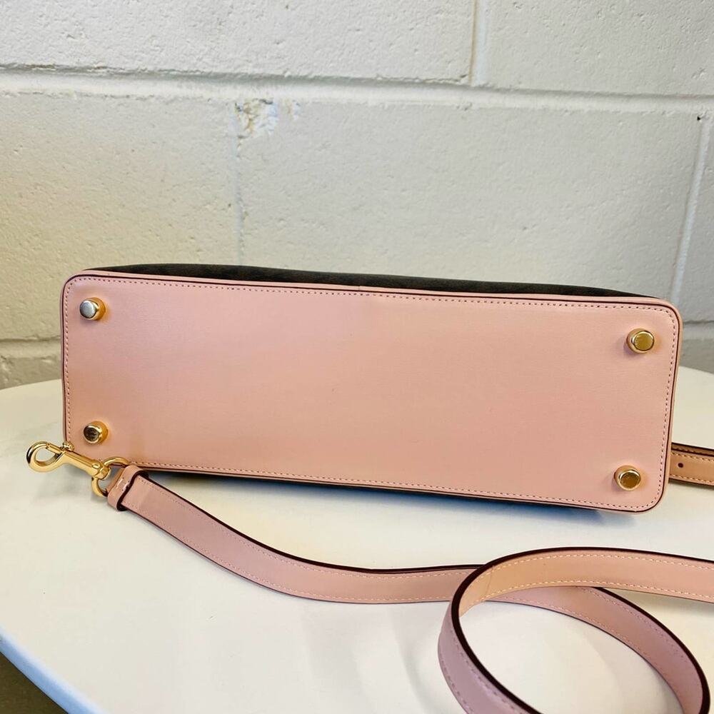 COACH 2558 KATY SATCHEL IN SIGNATURE CANVAS GOLD/BROWN SHELL PINK - Picture 7 of 8